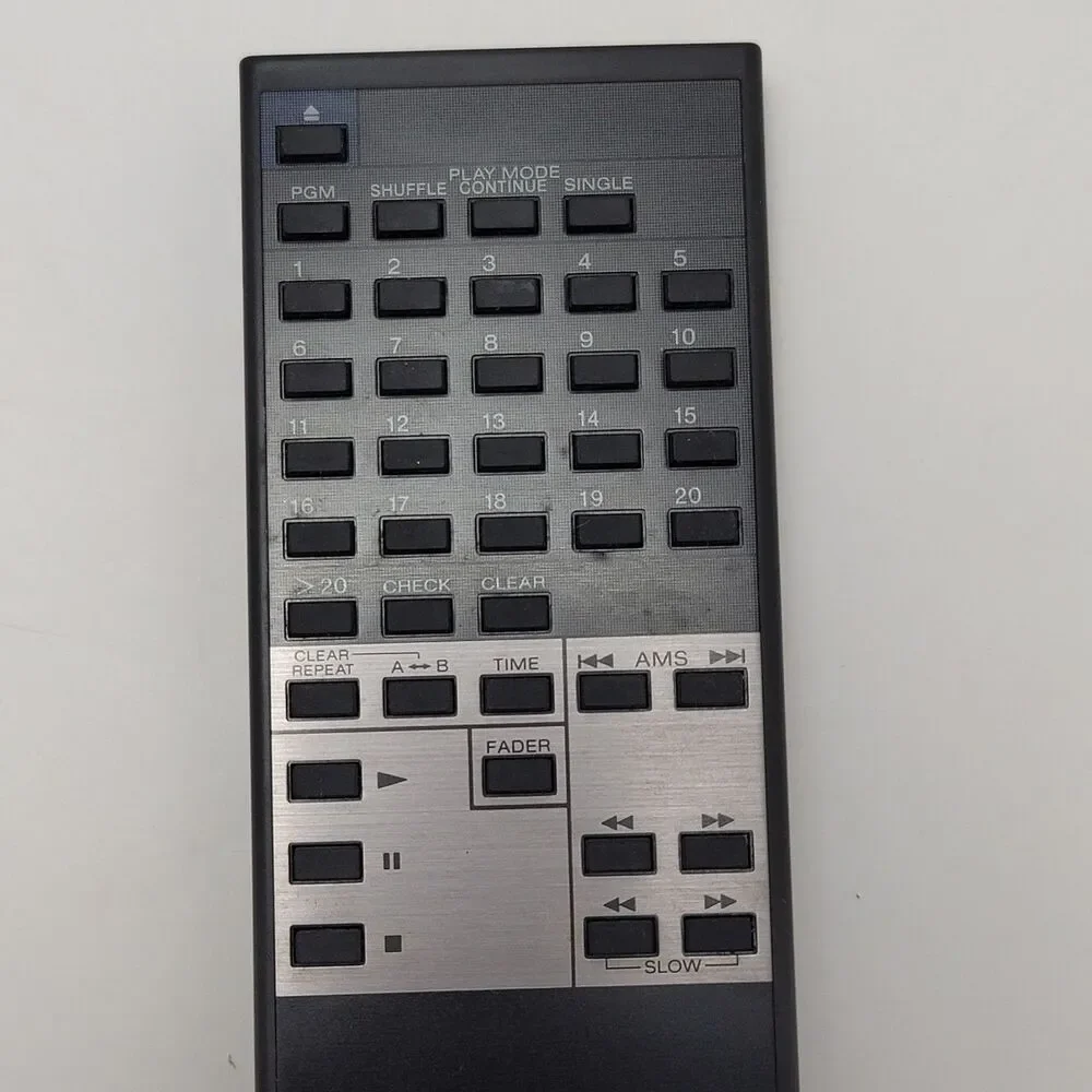 Genuine Sony RM-D270 Remote Control for CD Player - Tested & Working - Picture 7 of 7